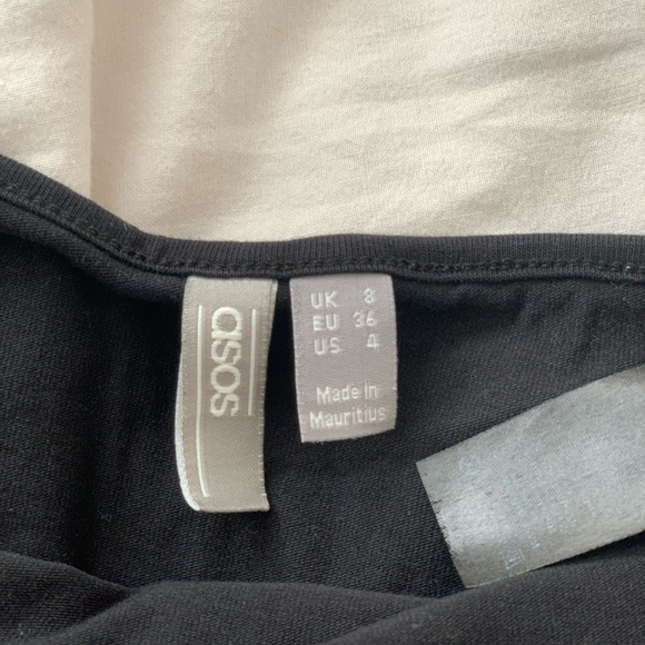 Top - Picture 2 of 2